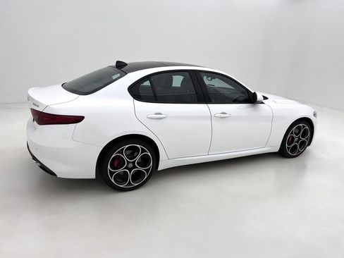 Used 2020 Alfa Romeo Giulia Ti Sport w/ Quick Order Package 22S Sport image 10