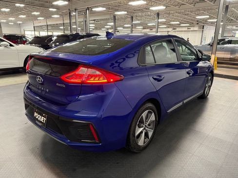 Used 2019 Hyundai Ioniq Electric FWD image 4