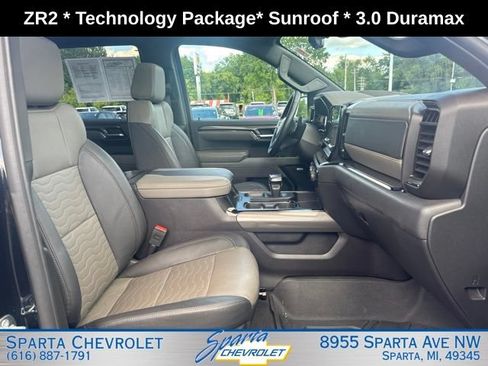 Used 2024 Chevrolet Silverado 1500 ZR2 w/ Technology Package AWD/4WD image 36