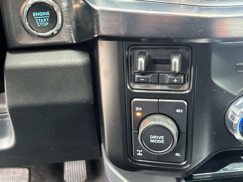 New 2025 Ford F250 Lariat w/ Chrome Package image 11