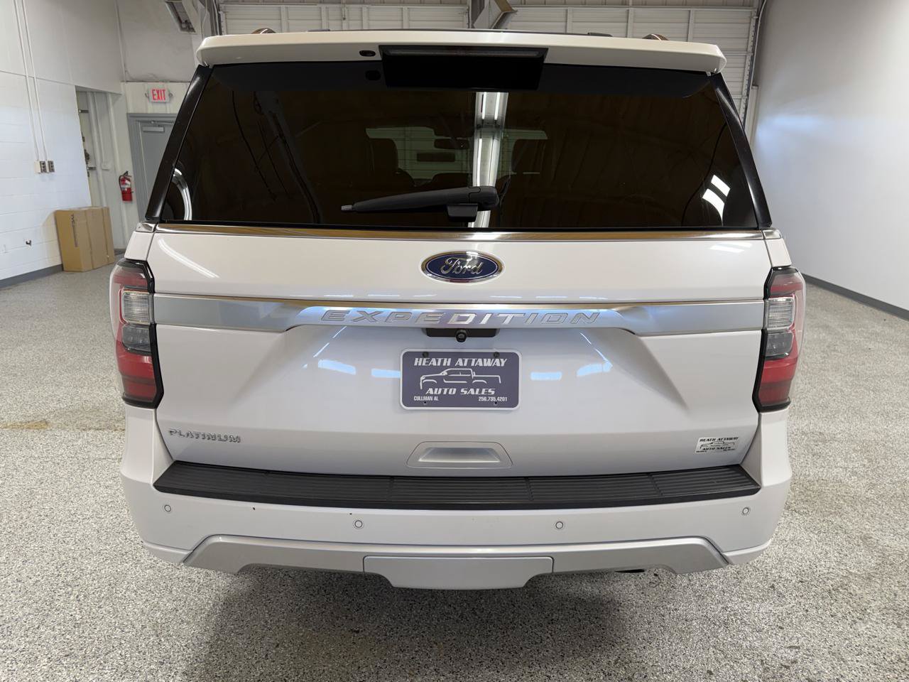 Used 2019 Ford Expedition Platinum RWD image 6