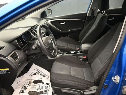 Used 2017 Hyundai Elantra GT image 15