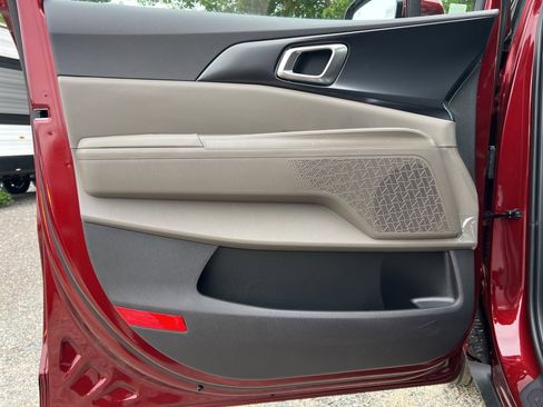 New 2026 Kia Carnival LXS image 8