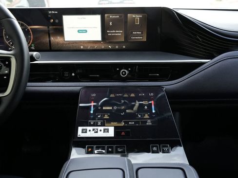 New 2026 INFINITI QX80 4WD image 13