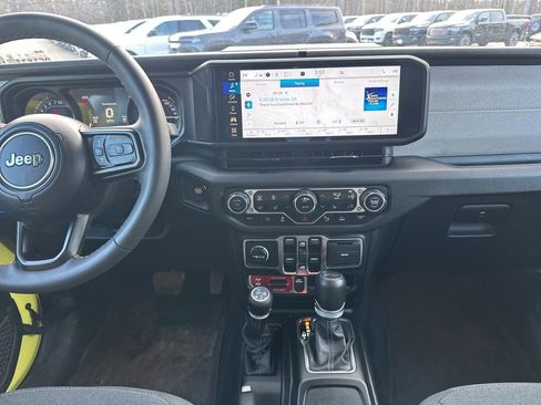 Used 2024 Jeep Wrangler Willys 4xe image 18