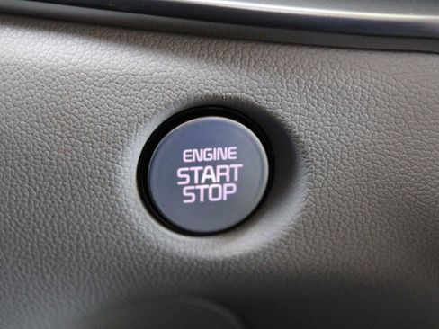 New 2026 Kia Sorento S w/ S Panoramic Sunroof Package image 29