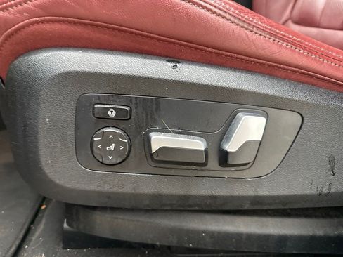 Used 2021 BMW X6 sDrive40i w/ Premium Package 2 RWD image 9
