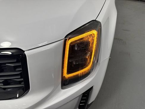 Used 2022 Kia Telluride SX w/ Nightfall Edition Package AWD/4WD image 31
