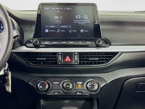Used 2023 Kia Forte LXS w/ LXS Technology Package FWD image 13