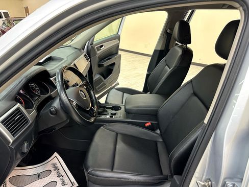 Used 2019 Volkswagen Atlas SE image 21