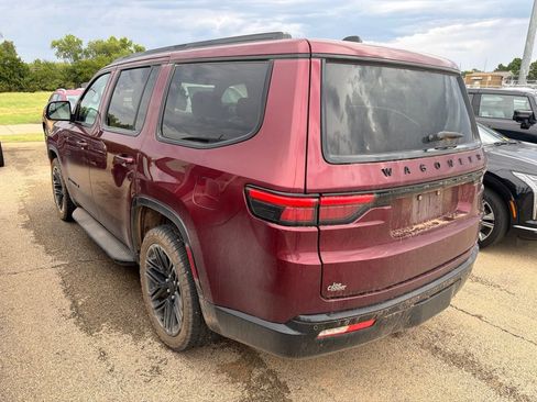 Used 2025 Jeep Wagoneer Series II w/ Premium Group I AWD/4WD image 6