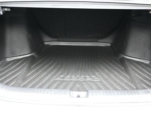 Used 2023 Honda Accord Sport image 18