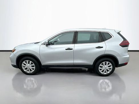 Used 2019 Nissan Rogue S AWD/4WD image 9