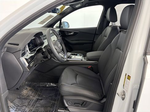 Certified 2025 Audi Q7 3.0T Premium Plus w/ Premium Plus Package image 6