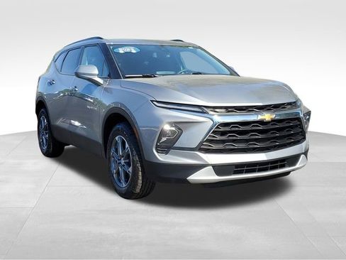 Certified 2023 Chevrolet Blazer LT w/ Convenience Package FWD image 7