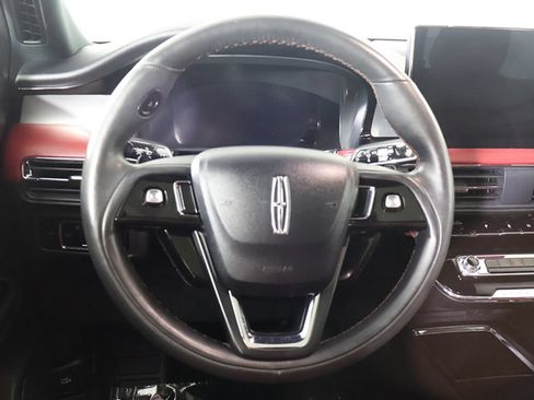 Used 2024 Lincoln Corsair Reserve w/ Equipment Group 201A AWD/4WD image 38