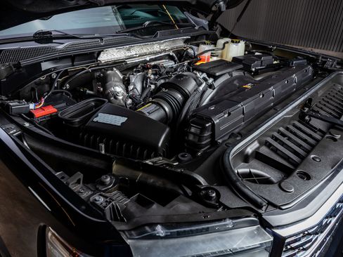 Used 2020 GMC Sierra 3500 Denali w/ Denali Ultimate Package image 40