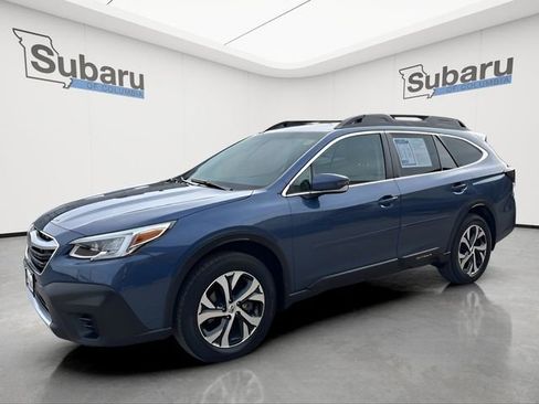 Used 2020 Subaru Outback Limited w/ Popular Package #2 image 3