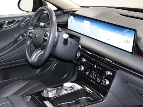 Used 2025 Genesis G80 2.5T AWD/4WD image 27