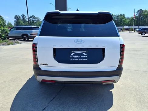 New 2026 Hyundai Palisade SE FWD image 3