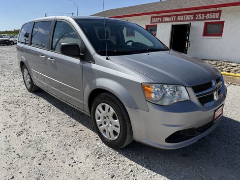 Used 2014 Dodge Grand Caravan SE w/ Quick Order Package 29E SE image 1
