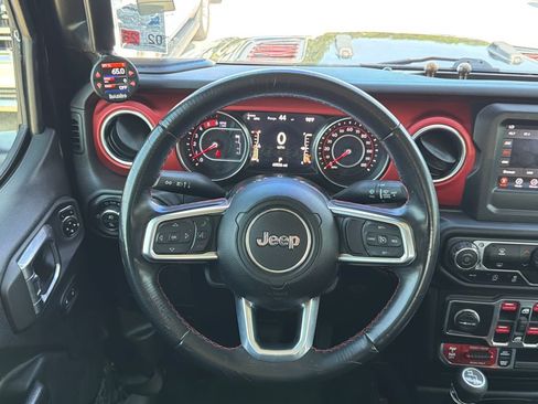 Used 2021 Jeep Gladiator Rubicon AWD/4WD image 17