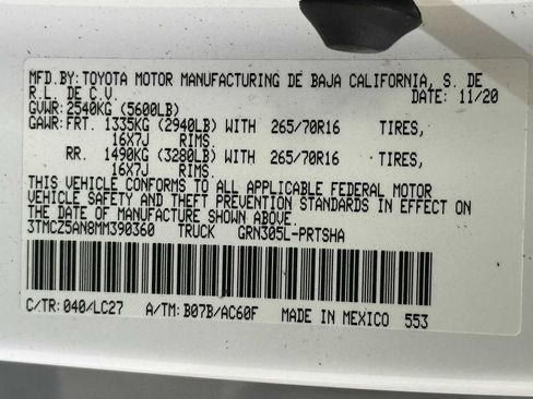 Certified 2021 Toyota Tacoma TRD Off-Road w/ TRD Premium Off Road Package image 31