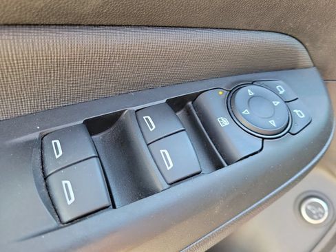 Certified 2025 Buick Envista Avenir FWD image 16