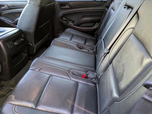 Used 2017 GMC Yukon SLT RWD image 17