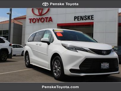 Certified 2026 Toyota Sienna LE