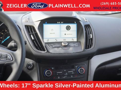 Used 2019 Ford Escape SE image 13