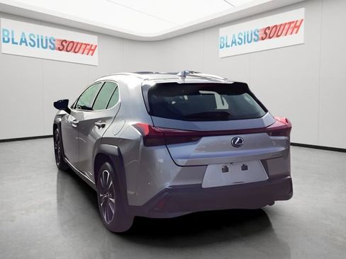 Used 2020 Lexus UX 250h w/ Accessory Package 2 image 5