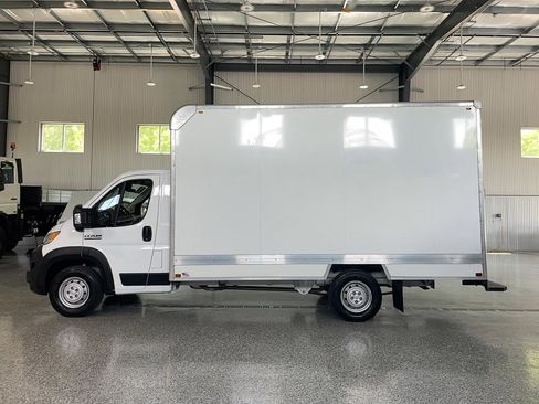 Used 2023 RAM ProMaster 3500 w/ Premium Appearance Group FWD image 7