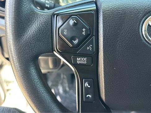 Used 2021 Toyota Tacoma SR RWD image 22