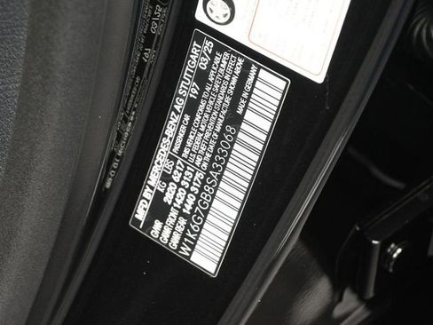 New 2025 Mercedes-Benz S 580 4MATIC Sedan image 19