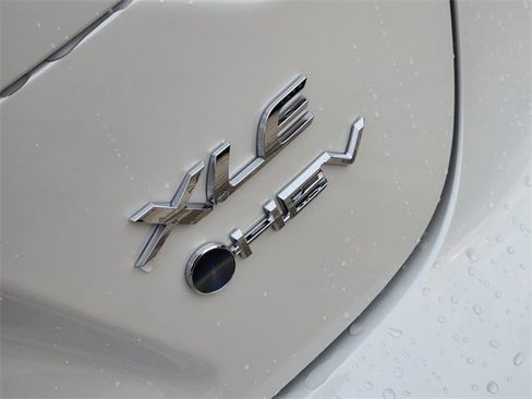 New 2026 Toyota Corolla XLE image 7