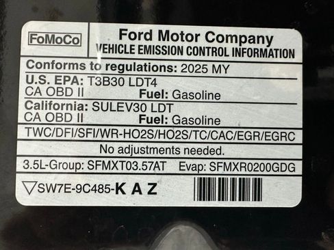 Used 2025 Lincoln Navigator Reserve image 75