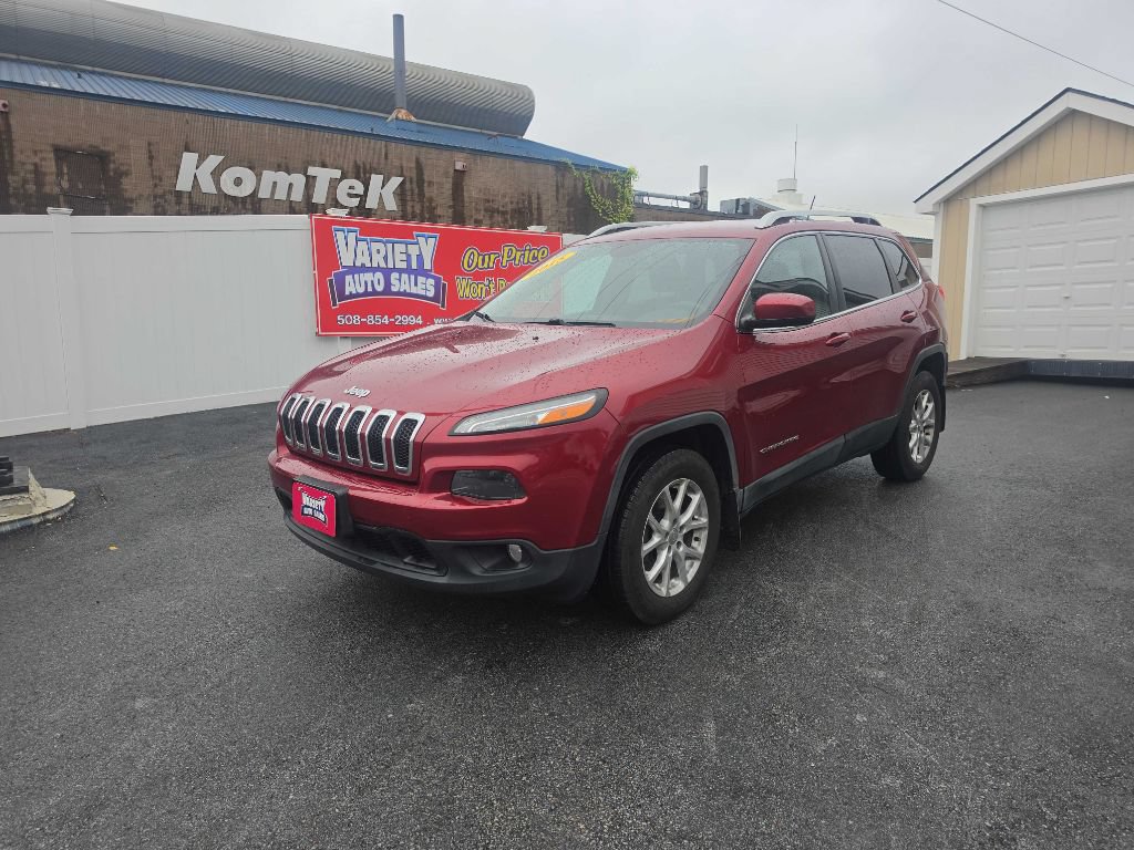 Used 2015 Jeep Cherokee Latitude w/ Cold Weather Group AWD/4WD image 12