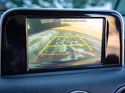 Used 2021 Kia Stinger GT image 18