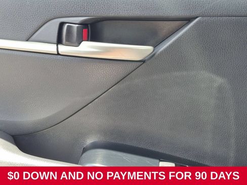 Used 2025 Toyota Camry LE FWD image 27