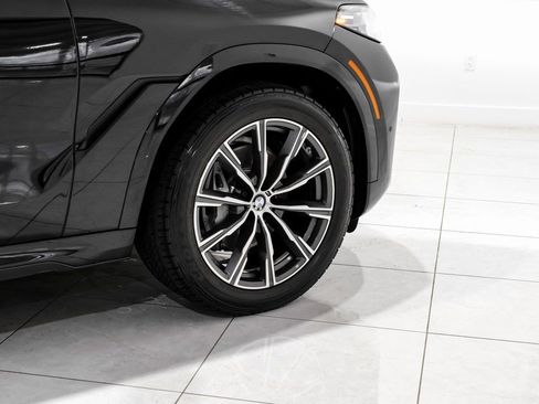 Used 2024 BMW X6 xDrive40i AWD/4WD image 53