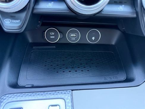 Used 2023 Genesis G70 3.3T w/ Sport Prestige Package RWD image 29