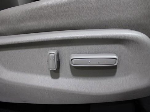 Used 2019 Honda Odyssey Elite image 48