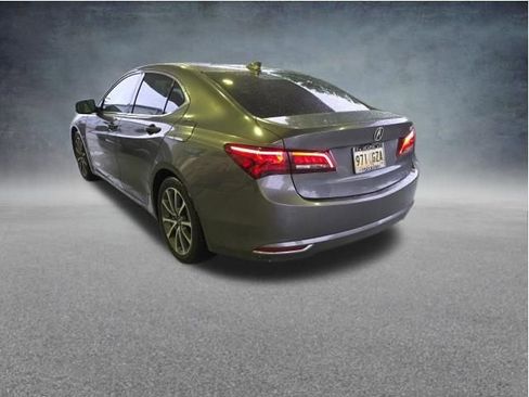 Used 2017 Acura TLX V6 w/ Technology Package FWD image 4