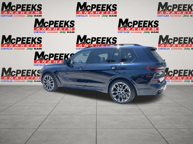Used 2026 BMW X7 M60i AWD/4WD image 6