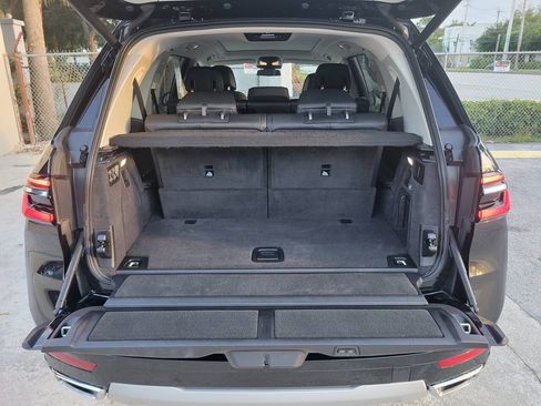 Used 2026 BMW X7 xDrive40i AWD/4WD image 14