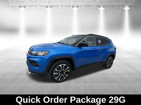 Used 2023 Jeep Compass Limited AWD/4WD image 3