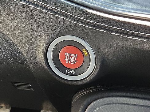 Used 2023 Dodge Challenger SRT Hellcat RWD image 30