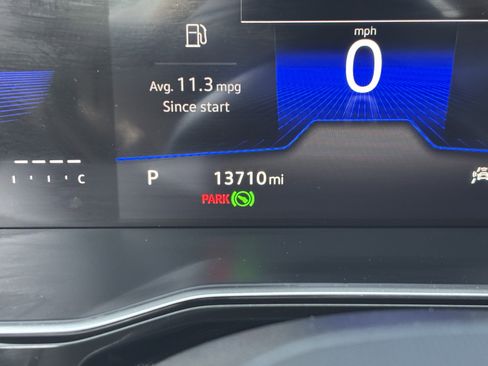 Certified 2024 Volkswagen Jetta SE w/ Panoramic Sunroof Package image 28