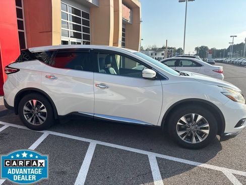 Used 2015 Nissan Murano S w/ Navigation Package AWD/4WD image 1